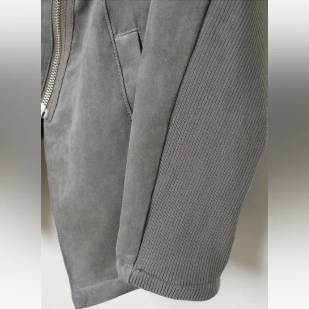 Suede Jacket - Picture 5 of 7